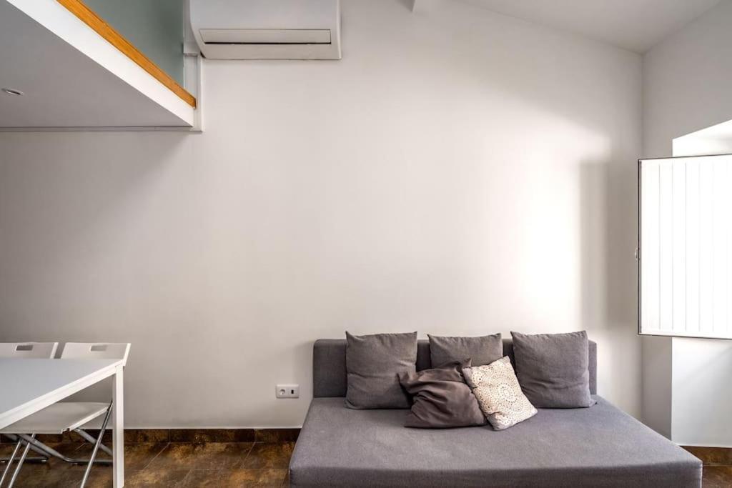 Charming Studio With Ac And Loft On Ground Floor Lisbon Exterior photo